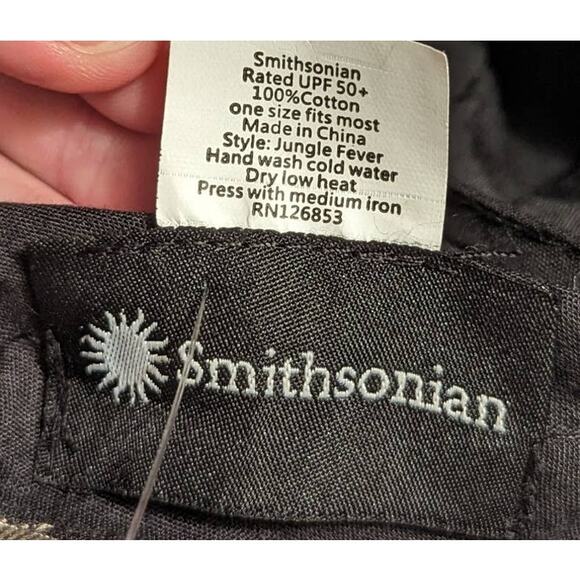 Smithsonian Bucket Hat NWT Green Brown Camo Butterfly Embroidery UPF 50+ Jungle - Picture 5 of 5